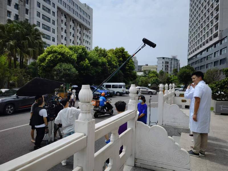 天心区广告片拍摄公司低成本实现高规格制作的诀窍